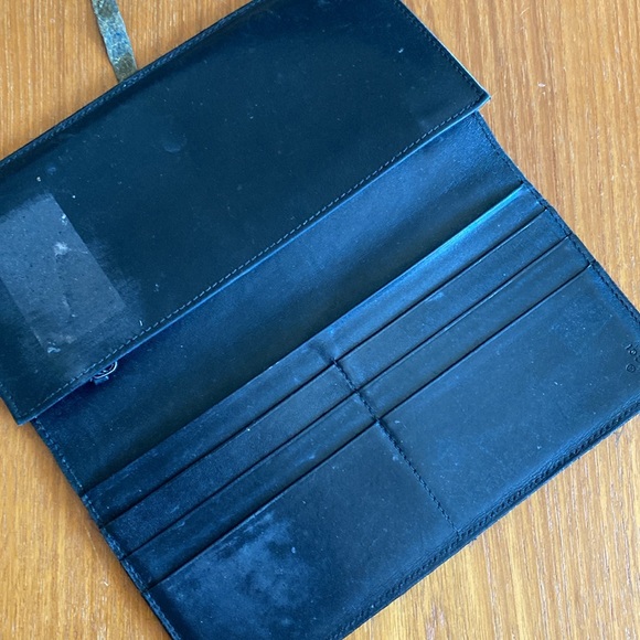 Vintage Gucci Leather Snakeskin Wallet - Picture 4 of 8